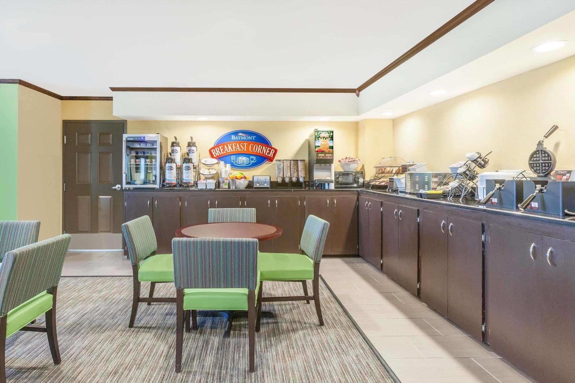 เบย์มอนต์ บาย วินด์แฮม มิดแลนด์ เซ็นเตอร์ Hotel ภายนอก รูปภาพ
